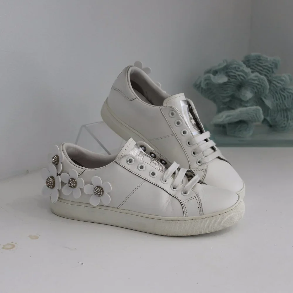 Marc Jacobs Women's Slip On White Leather Embellished Daisy Sneakers Sz 37 7